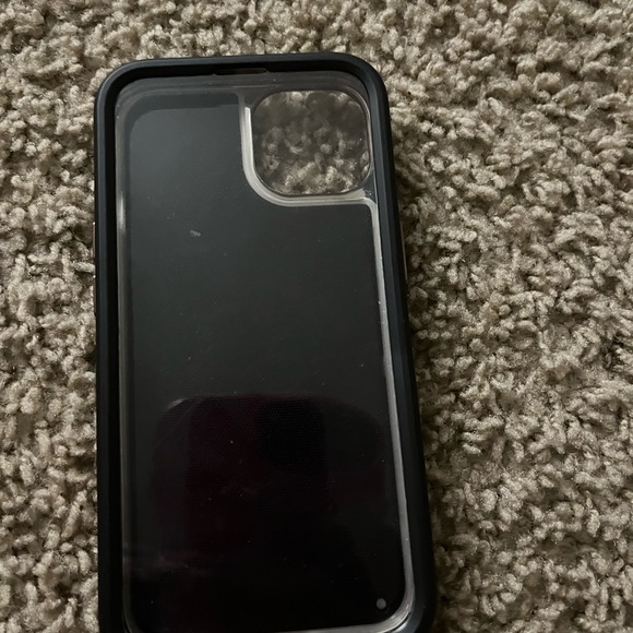 Case - Picture 2 of 2